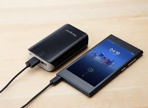 Targus APB031AP Dual USB Power Bank for Rs.1199 @ Amazon