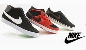 NIKE Shoes & Slippers: up to 60% Off @ Amazon