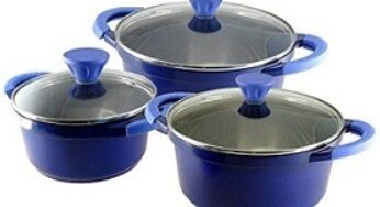 Wonderchef Signature Casserole Set (Gas friendly, Oven friendly, Induction ready) worth Rs.7500 for Rs.2996 @ Amazon