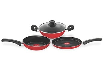 Pigeon Carlo Induction Base Aluminium Cookware Gift Set, 4-Pieces for Rs.1135 @ Amazon (Limited Period Deal)