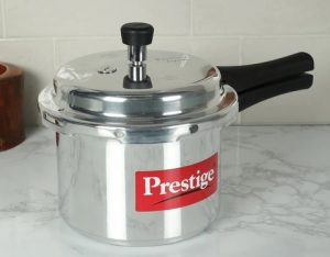 Prestige Popular Plus Induction Base Hard Anodized Aluminium Pressure Cooker, 2 Litres
