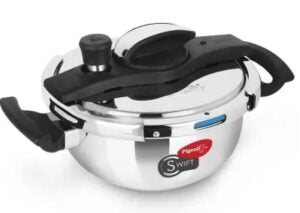 Pigeon Swift Kadai 3 L Induction Bottom Pressure Cooker for Rs.2349 @ Amazon