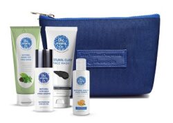 The Moms Co. Oily Skincare Kit (Remove Impurities, Tighten Pores, Oil Free Look) for Rs.477 @ Amazon
